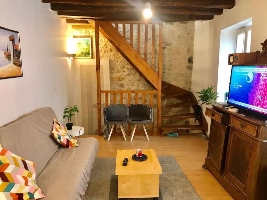 Lovely Duplex In The Center Of Fontainebleau Extérieur photo